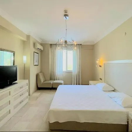 Apartament Gold 5 Star 2+1 Sea View And Aqua Park *